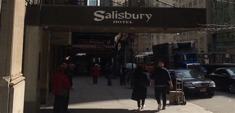 Salisbury Hotel in Manhattan on Hotwire