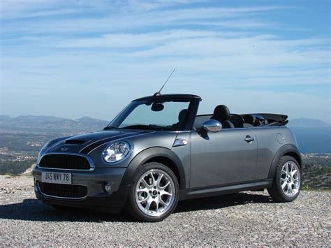 Essai vidéo - Mini Cooper S Cabriolet : la star des beaux jours