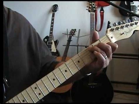 How To Play Old Brown Shoe On Guitar – Mozart Project