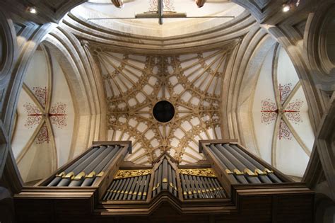 cathedral organ by perksjamin on DeviantArt