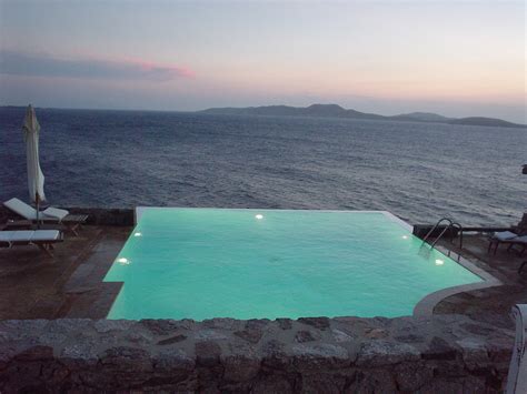 Infinity Pool Sunset in Greece - Samantha Brown's Places to Love