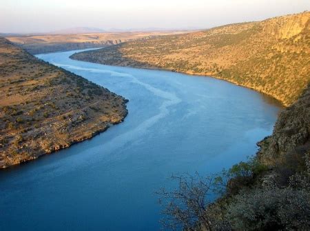 Euphrates River | Facts & Location - Lesson | Study.com