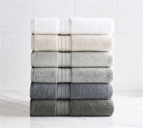 13 Best Quick-Dry Towels (No More Musty Towels!) in 2023 | Well+Good