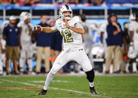 Q&A With FIU QB James Morgan: CFB Journey, Preparing For NFL Draft ...