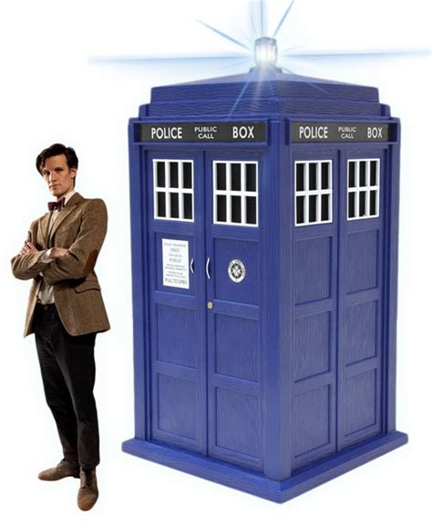 DIY Tardis Costume | Playing With Scissors