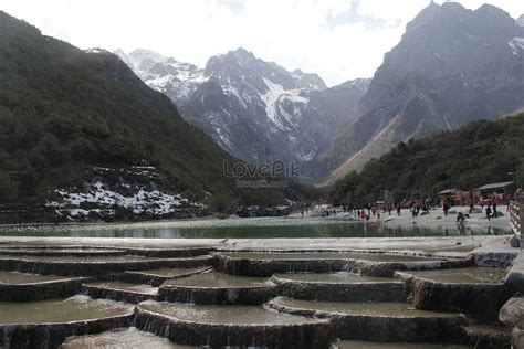 Yunnan Blue Moon Valley Picture And HD Photos | Free Download On Lovepik