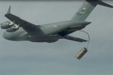 Air Force Moves Forward with Plan to Turn Giant Cargo Planes into Bomb ...