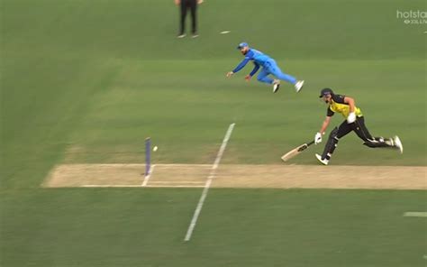 [WATCH] Virat Kohli Produces A Sensational Run Out Against Australia At ...