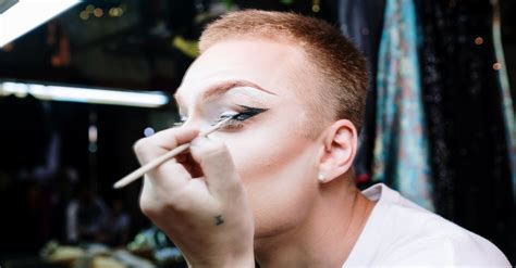 Drag Queen Applying Makeup · Free Stock Photo