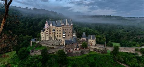 Eltz Castle has remained with the same family for 860 years - Fact Source