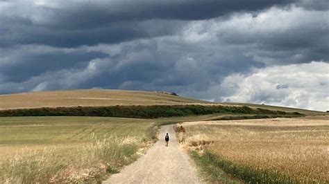 El Camino de Santiago – Two Styles of Travel by Diana Glawe and Emily ...