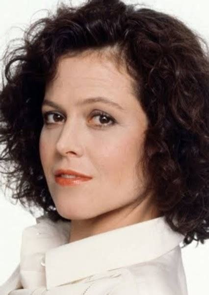 Fan Casting Sigourney Weaver as Dana Barrett in Ghostbusters Division ...