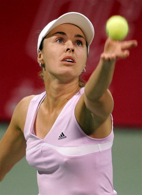 Most Beautiful Female Tennis Players: Martina Hingis The Beauty