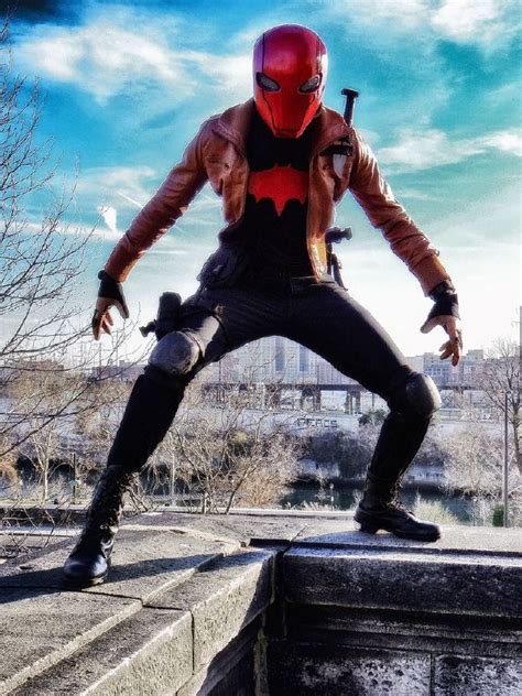 Cosplay Bats: Red Hood | Red hood cosplay, Dc comics cosplay, Dc cosplay