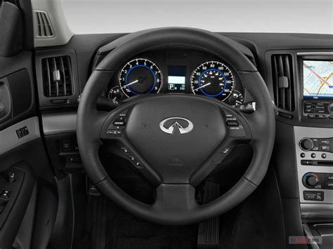 2015 Infiniti Q40: 25 Interior Photos | U.S. News