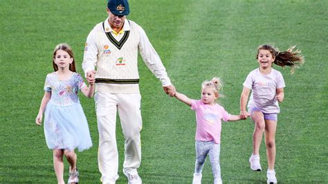 Ashes 2021: David Warner's beautiful moment with family