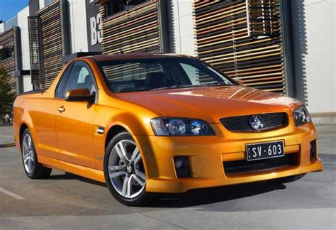 Holden Commodore 2010 Review | CarsGuide