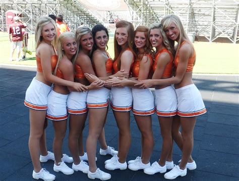 NFL and College Cheerleaders Photos: Oklahoma State Cheerleaders Make ...