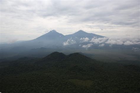 Mount Karisimbi – Sitting Between Rwanda and The Democratic Republic of Congo - Touristlink Blog