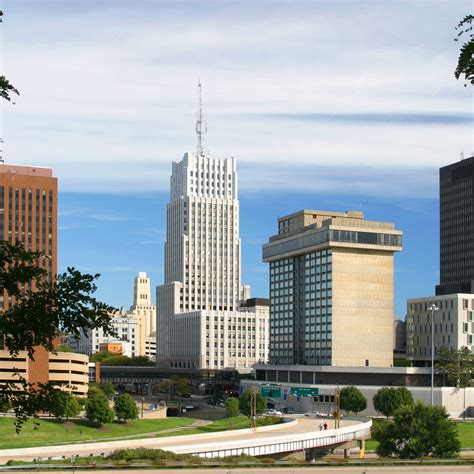 6 Reasons Akron, Ohio Should Be On Your Radar | Vogue