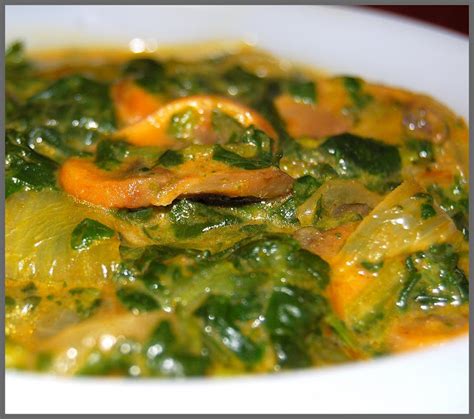 Mushroom Spinach Curry - Holy Cow! Vegan Recipes