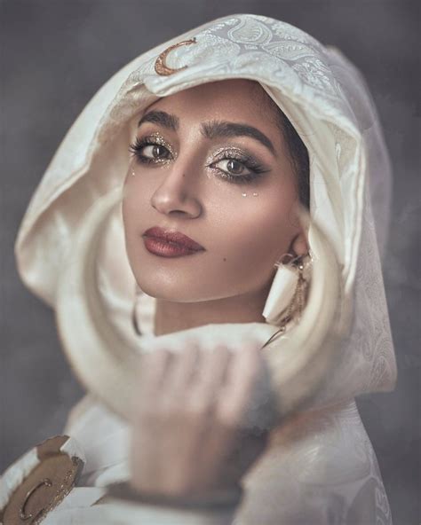 On Twitter @zainabjiwa, digital creator and cosplayer "Zainab Jiwa" shares her Moon Knight ...