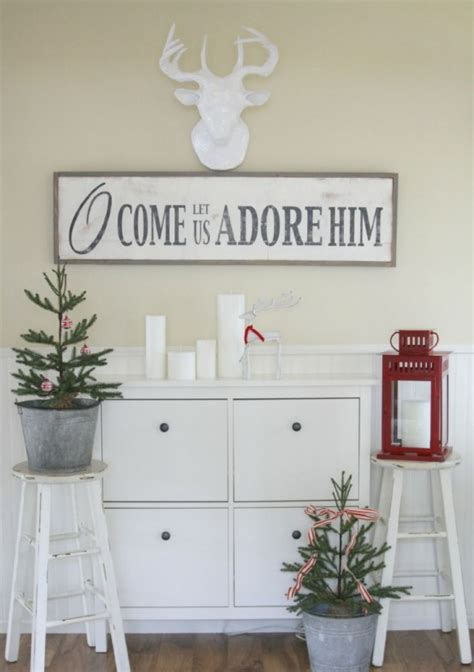 90 Cute Christmas Signs For Indoors And Outdoors - DigsDigs