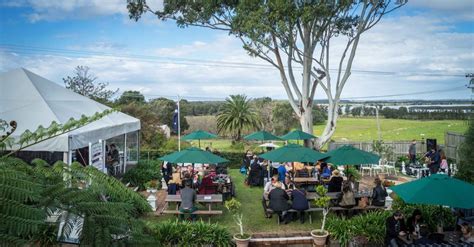 Shoalhaven Coast Wine Tour - Popular Wineries