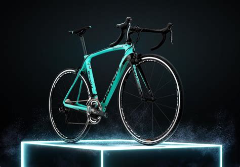 CapoVelo.com - Bianchi Launches New Oltre XR3 Aero Road Bike