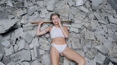 Miley Cyrus Wrecking Ball