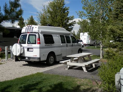 West Yellowstone RV Parks | Reviews and Photos @ RVParking.com