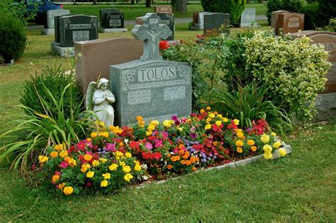 18++ Gravesite landscaping ideas ideas | gardendream2