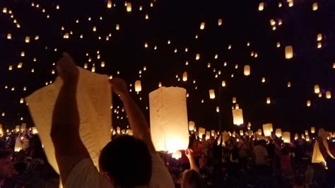 Giant Lantern Festival - Philippines » Go Where When