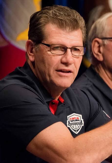 Geno Auriemma: Coaching record| Press conference| Po5st game interview ...