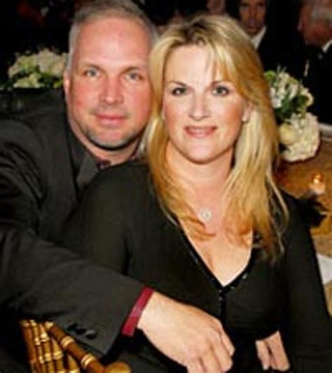 Garth Brooks Offers Secrets to Happy Marriage