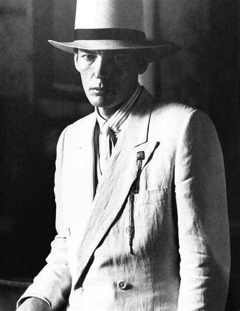 This Summer We’re Channelling: Billy Drago’s Armani White Suit in The Untouchables - Classiq ...