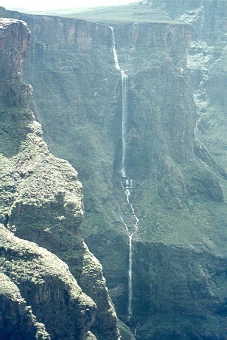 vertical-endeavour.com - Category: Drakensberg - Image: Tugela Falls - vertical-endeavour.com