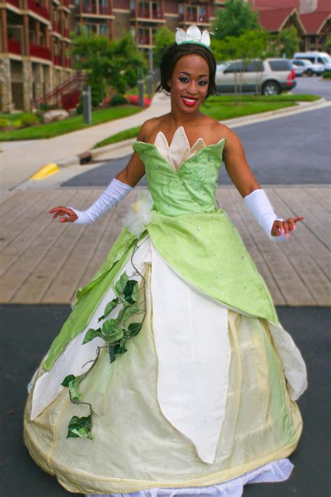 Princess Tiana Cosplay by AngeliqueFantastiq on DeviantArt