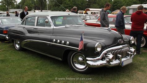 1952 Buick Roadmaster - Information and photos - MOMENTcar