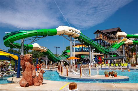 Water World – Federal Heights, CO | Water Theme Park near Denver