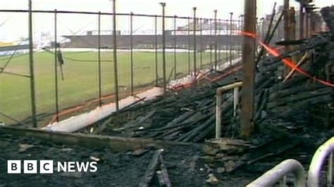 Bradford City Valley Parade fire: Service for killed fans - BBC News