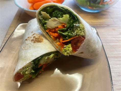 veggie wrap: Directions, calories, nutrition & more | Fooducate