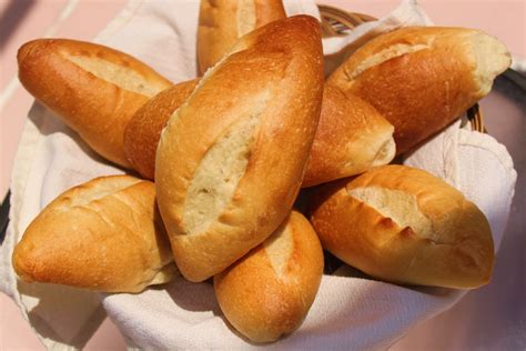 Italian Bread Dough Hoagies, Heroes, Grinders or Sub Rolls | What's ...