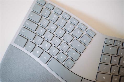 A review of the Microsoft Surface Ergonomic keyboard – The Sweet Setup