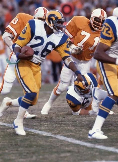 Rams RB Wendel Tyler, 1979 NFC Championship | La rams football, Nfl football players, Nfl ...