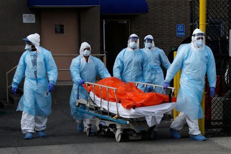 The horrors of coronavirus on display at hospital on Brooklyn/Queens border | amNewYork