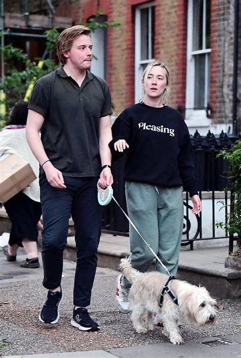 Saoirse Ronan & BF Jack Lowden Walk Their Dog In London: Photo ...