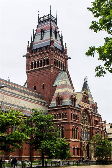 Guide To A Harvard University Tour In Boston