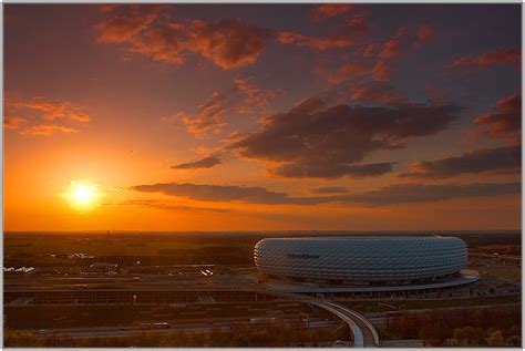 Munich Sunset Foto & Bild | architektur, profanbauten, sportstätten Bilder auf fotocommunity