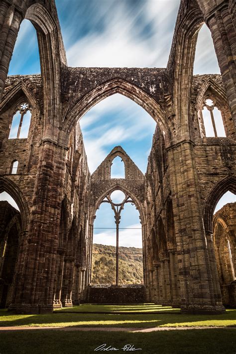 tintern abbey_wales – Világutazó